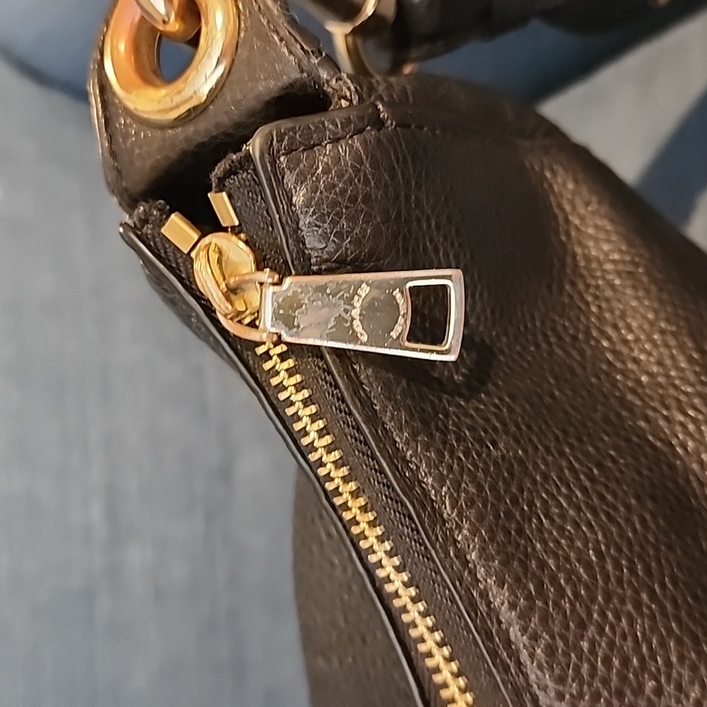 Coach Leather Back Zip Shoulder Bag Satchel Saddle Bag Black Gold - Picture 5 of 10